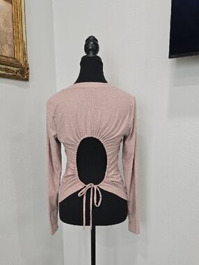 Beyond Yoga Featherweight Inner Circle Pullover Size S